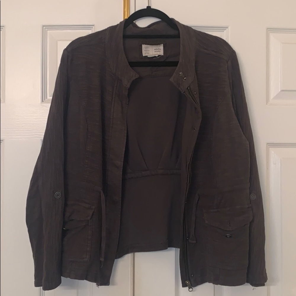 Women’s dark grey jacket